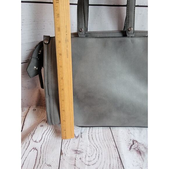 Inc International Concepts Remmey Large Satchel Missing Strap - Picture 10 of 15